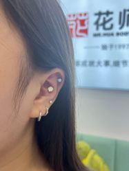 -花师傅穿孔·手穿·耳洞吧