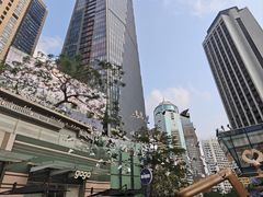 -中航城君尚购物中心
