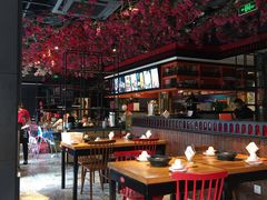 大堂-六月雪干锅(绵阳王府井百货店)