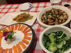 -醉美东江·三文鱼·烧鸡公