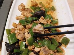 -方鼎食府