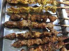 -民族烤羊·烤羊肉串·烤羊排(南城店)