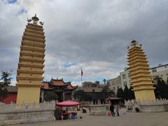 -李氏憨粑粑(官渡古镇店)