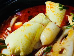 -小蛮椒麻辣烫·麻辣拌(青浦宝龙店)