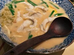 -荣家黄鱼面(前滩太古里店)
