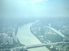 -广州塔卢特斯法国旋转餐厅