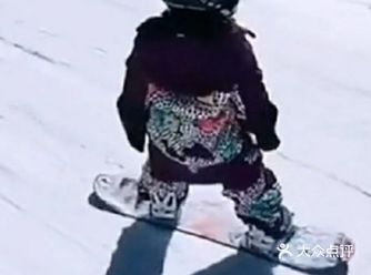 室外滑雪好地点，带小朋友来滑雪吧