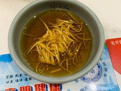 -馋三尺蟹粉小笼(人民广场店)