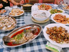 -钱大妈海鲜饭店(保利林语店)