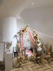 -予白婚纱礼服馆