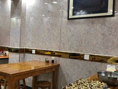 -满堂福素食馆(长阳路店)