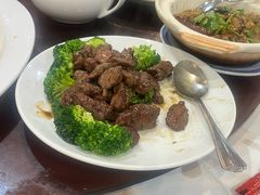 -Sun World Chinese Restaurant 新世界海鲜酒家