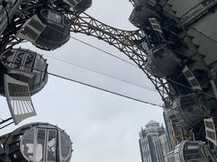 -影汇之星8字形摩天轮
