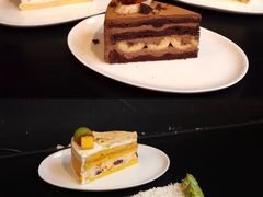 玫瑰荔枝奶油蛋糕-black rainbow coffee