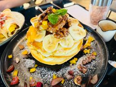 -BOURBON 玻本美式餐厅酒吧(虹桥新天地店)