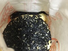 黑芝麻椒盐饼-北京稻香村(西单购物中心店)