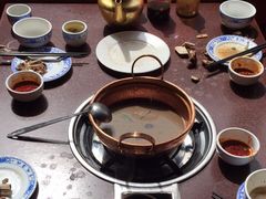 -银同牦牛肉火锅