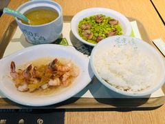-老乡鸡(上海品尊国际中心店)