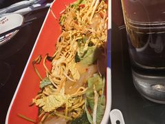 -路边边.炒菜烧烤.音乐餐厅(良乡长虹店)