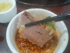 -朝伟清真铜瓢牛肉馆(三十年老·店)