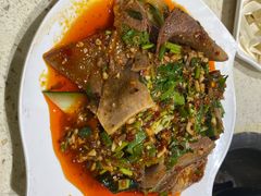 -九寨沟特色牦牛肉汤锅