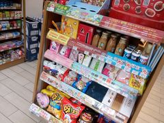 -全家便利店(洛川东路店)