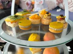 -亚龙湾喜来登·美景台大堂吧