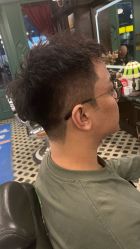 -海文先生国潮烫染男士理发馆