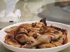 电饭煲鸡-河边私房菜