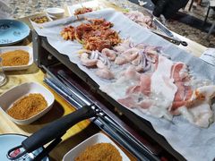 美味猪颈肉-老东北烤肉(金山店)