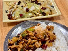 -夜夜香特色板筋盖饭