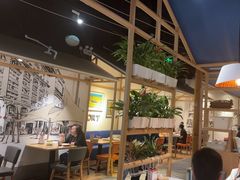 -渝信川菜 · 川味家常菜(财富购物中心店)