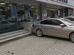 -中国工商银行(成都春熙路步行街支行)