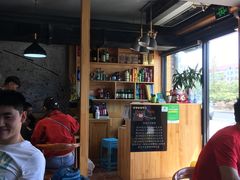 -小黑猪石板烤肉(皇冠花园店)
