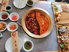 -宽板凳老灶火锅(南礼士路店)