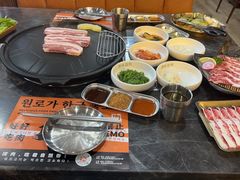 -彭妈家•韩国烤肉料理(张杨路店)