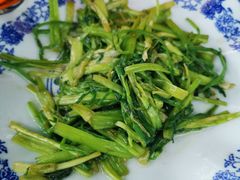 -七的湖·晚芳亭·阳澄湖农家菜·大闸蟹(莲花岛店)