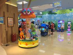 -莫莉幻想儿童乐园(三河燕郊永旺店)