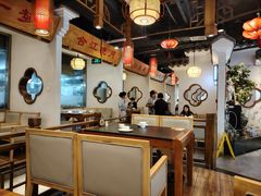 -万重锦·人文川菜馆(骡马市店)