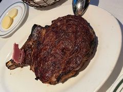 -Wolfgang’s Steakhouse 沃夫冈牛排馆(上海白玉兰广场店)