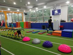 -能量学院少儿体能运动馆(公园1872店)