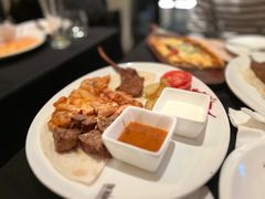 -Efes Turkish & Mediterranean Cuisine 艾菲斯餐厅(陆家嘴店)