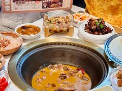 -锅当当铁锅炖烀饼王(长泰广场店)