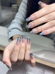 -晨·艺美甲美睫