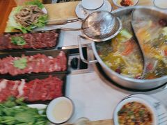 -田村·酸汤鲜牦牛肉火锅(布达拉宫广场店)