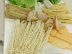 -刘一锅筋头巴脑(新民街店)