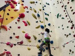 -问山MountQuest攀岩馆