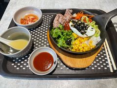 金枪鱼石锅拌饭套餐-大食代美食广场(迪士尼小镇店)
