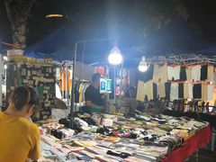 -吴山路夜市