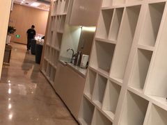 -合肥美奥口腔·种植矫正中心(政务院)